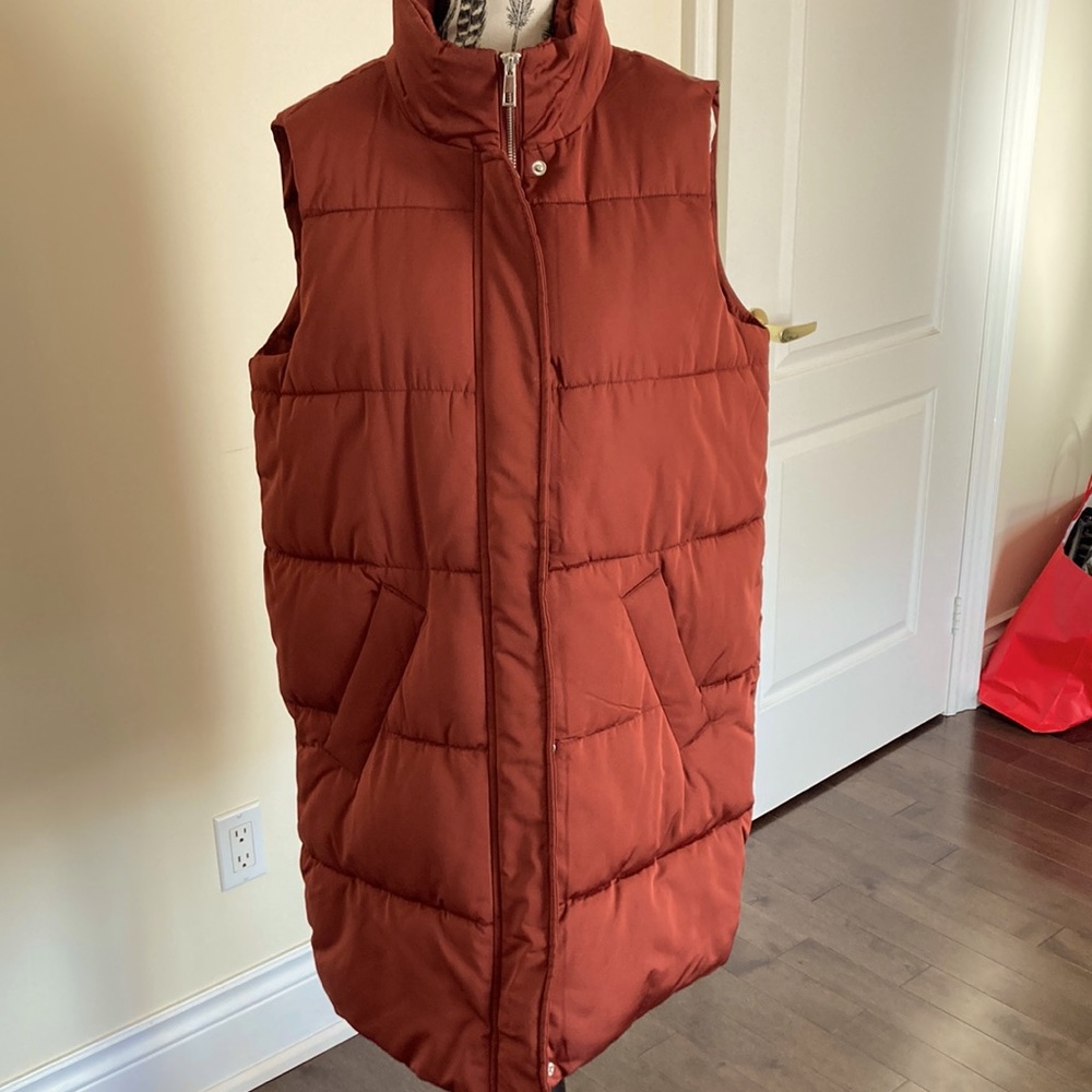 Vera Moda Vest below knee